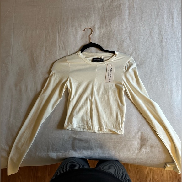 NIKKI studios SZ small Brand NWT Sz Z - Picture 1 of 2